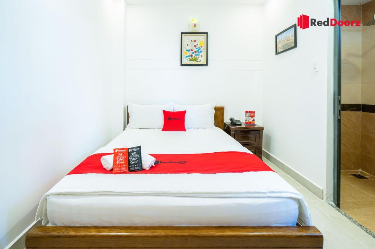 Reddoorz The Sun Near Duong Quang Ham Street Khách sạn