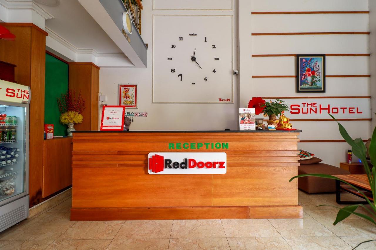 Reddoorz The Sun Near Duong Quang Ham Street Khách sạn